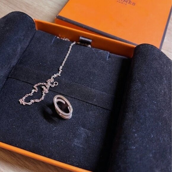 Hermes Hermès Necklace Pendant White - not the mini size one - Picture 7 of 10